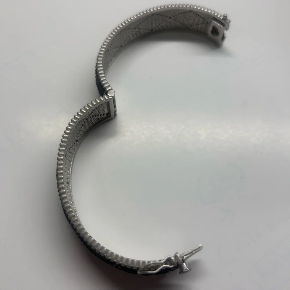 Freida Rothman signature textured hinged bangle new - Picture 10 of 12